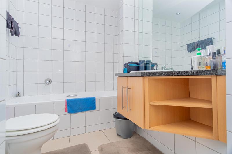 2 Bedroom Property for Sale in Claremont Western Cape